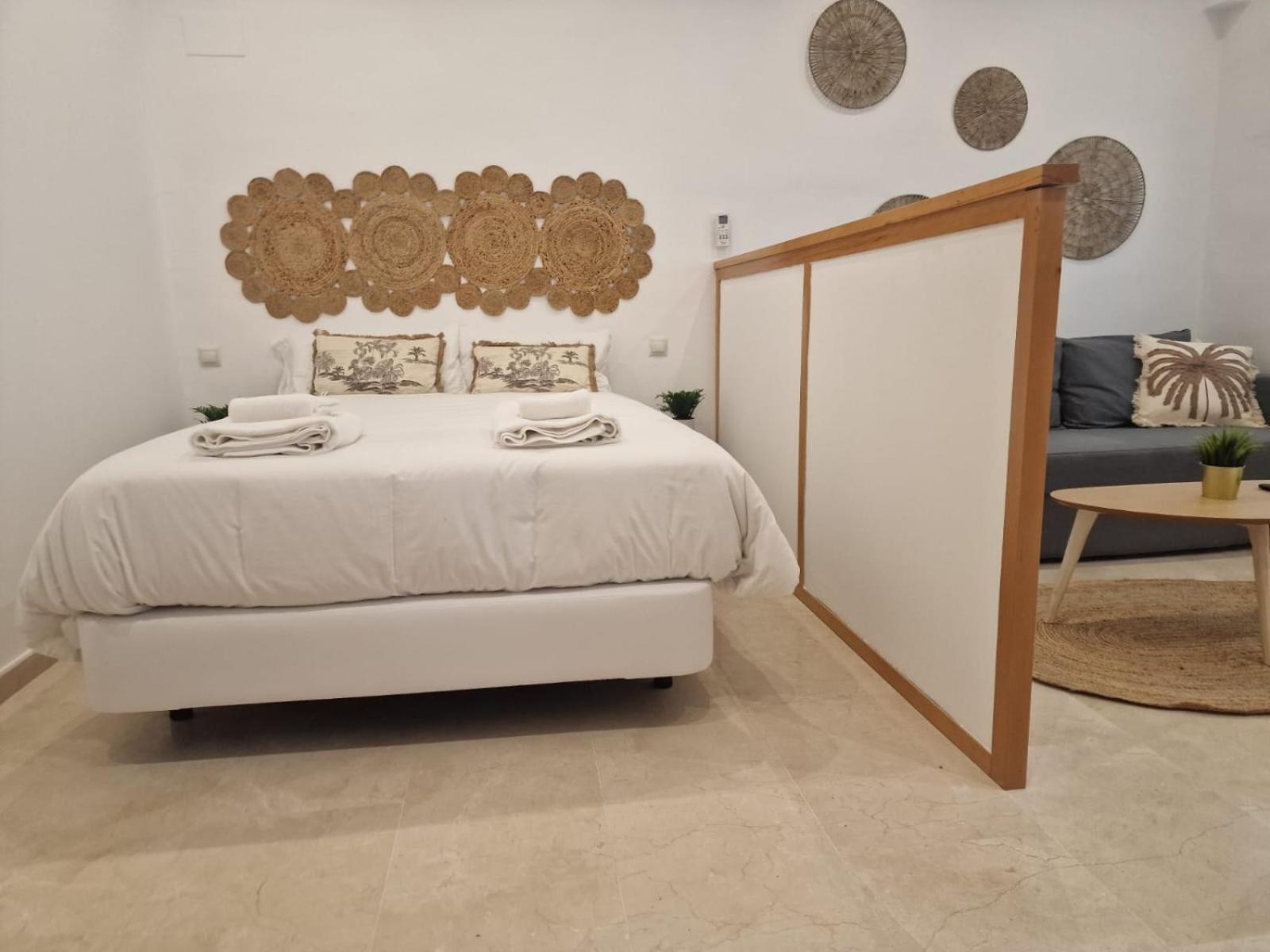 Isg Apartments Estudio En La Alameda 2 Sevilla Bagian luar foto
