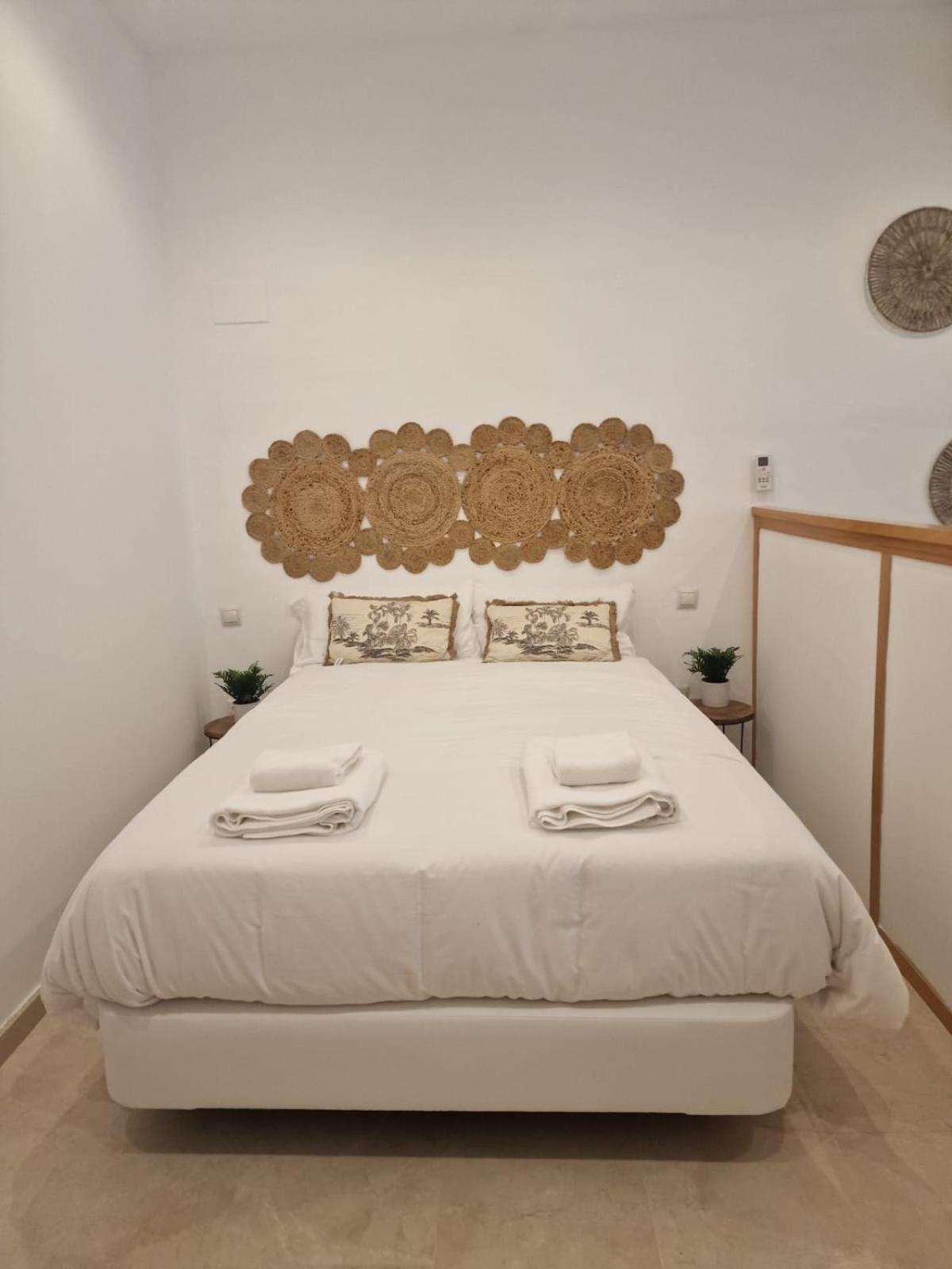 Isg Apartments Estudio En La Alameda 2 Sevilla Bagian luar foto
