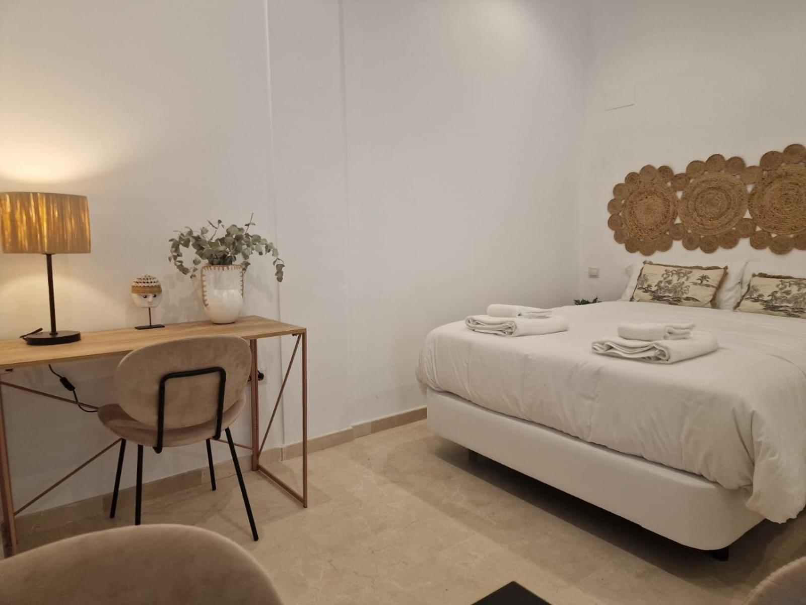 Isg Apartments Estudio En La Alameda 2 Sevilla Bagian luar foto